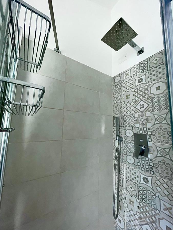 La Rocca Luxury Apartment Parma Exterior foto